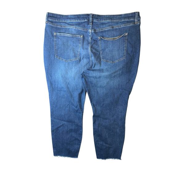 Lauren Conrad Women's Jeans Button-Fly Crop Size 40w Blue Denim (41x24.5) - Picture 4 of 6